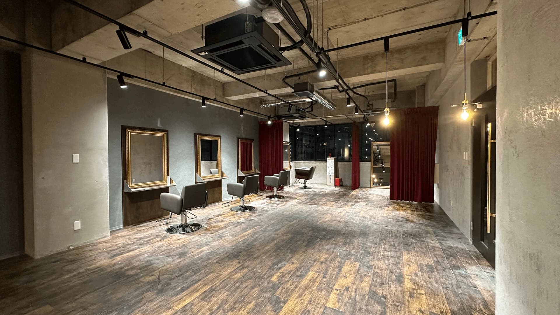 本厚木ヘアーサロン 画像